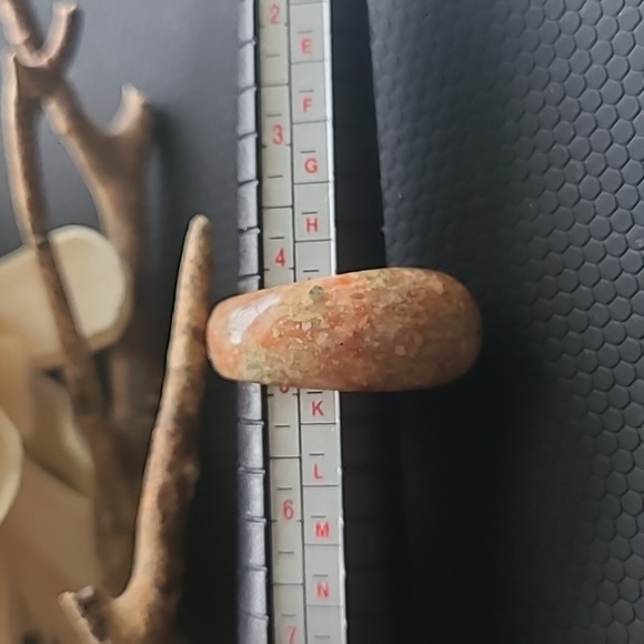 Vintage Chinese Natural Hetian Jade Nephrite Carved Ring Size 5 - Picture 6 of 6